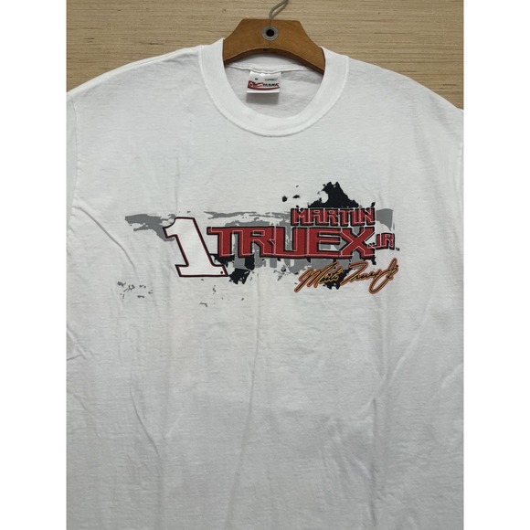 Martin Truex Jr‎ Shirt Mens Medium White NASCAR Racing Chase Authentics Tee - Picture 2 of 4